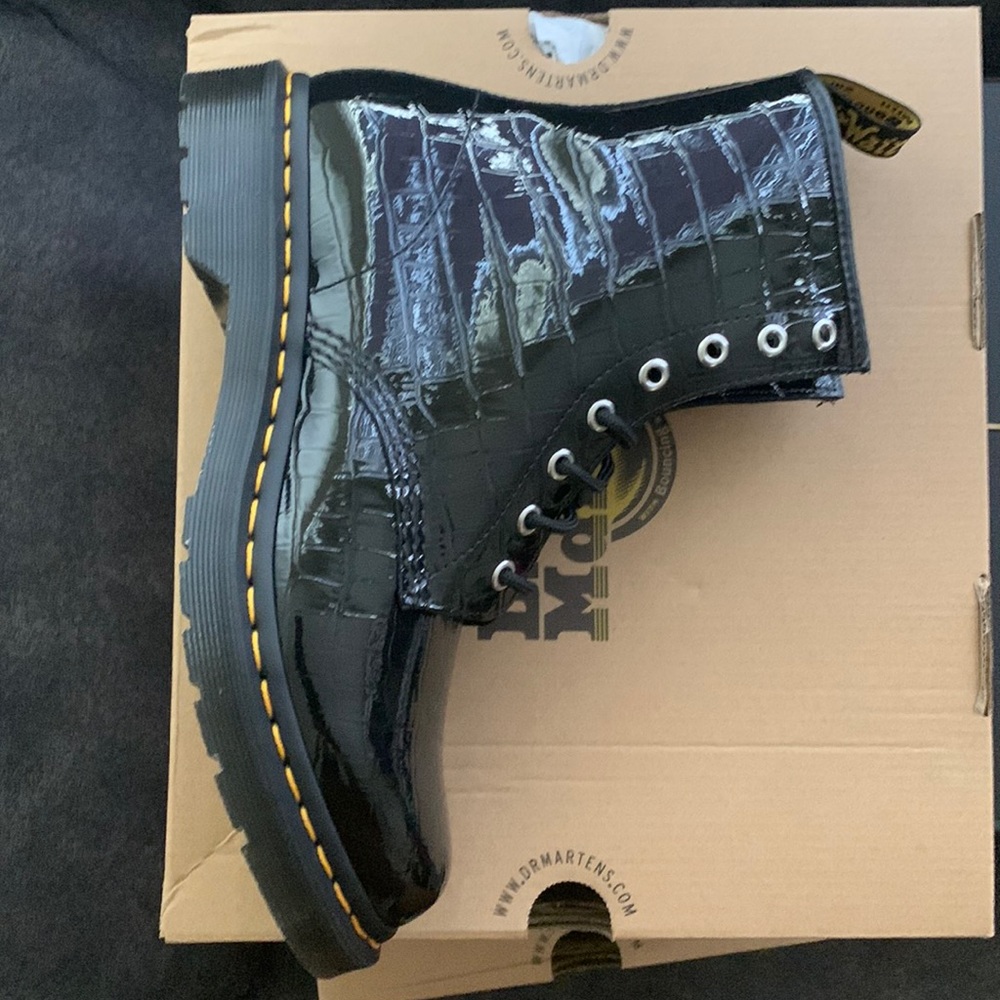 NIB Never worn Real leather Dr Marten’s FAUX-Croc embossed black boot